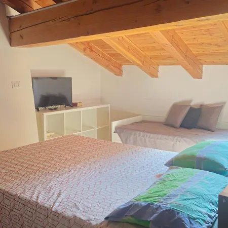 Kasa 300 Apartment Aosta